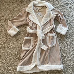 UGG Duffield Robe! Size L *BRAND NEW*